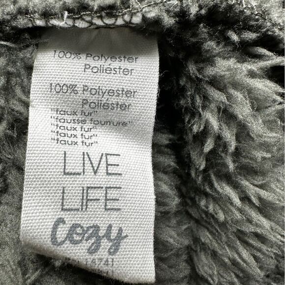 NWT PJ Salvage Cozy Button Up Jacket w/ Pockets in Olive Green Black Stars Small - Picture 14 of 16